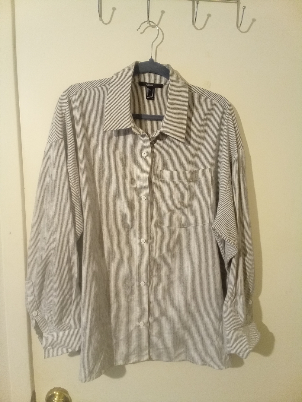 Forever 21 Striped Black and White Button-Down Linen Blend Shirt Sz M
